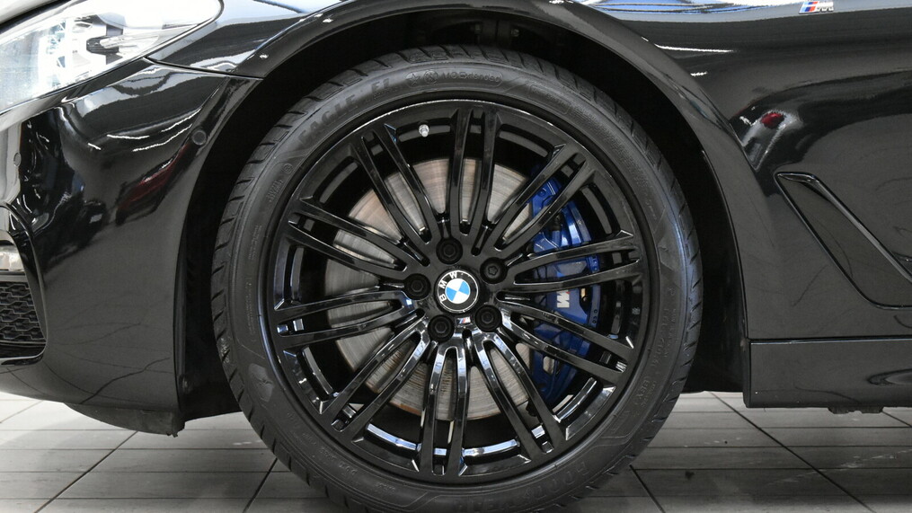 BMW Serii 5, 540