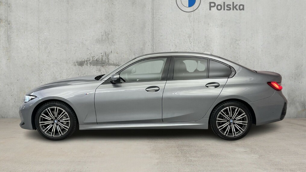 BMW Serii 3, 330