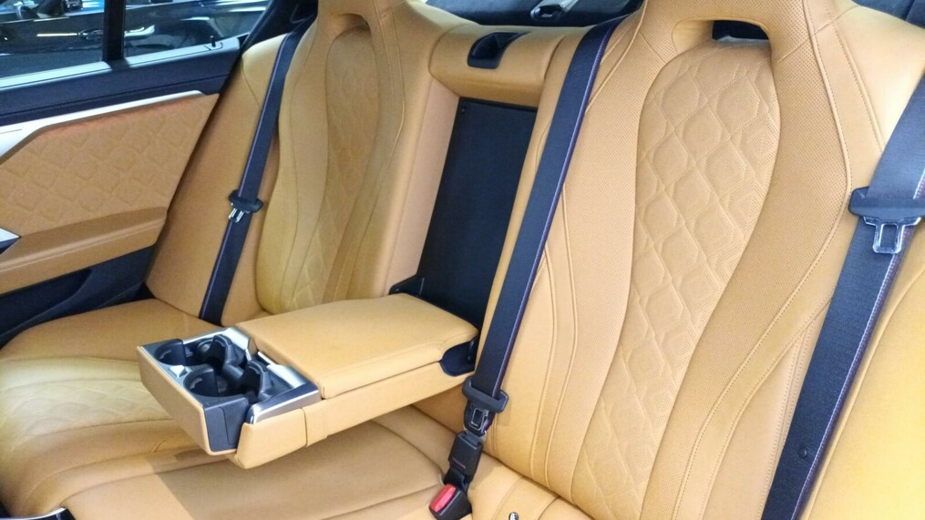 BMW Seria M8