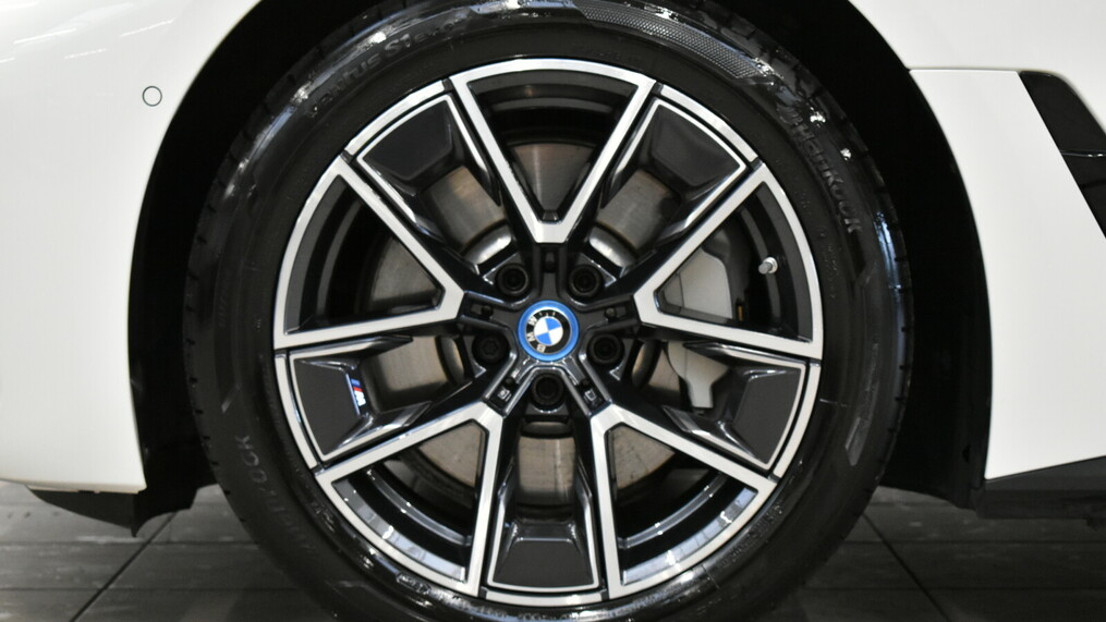 BMW Seria 4 i4