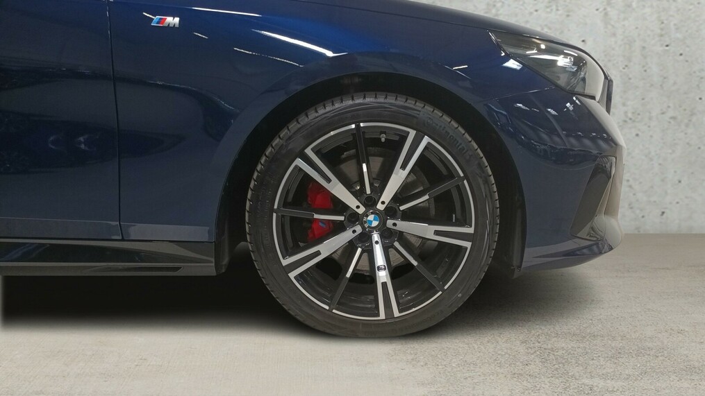 BMW Serii 5, 520