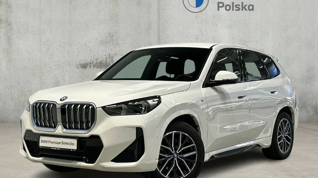 BMW iX1