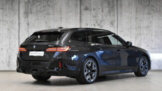 BMW Serii 5, 520