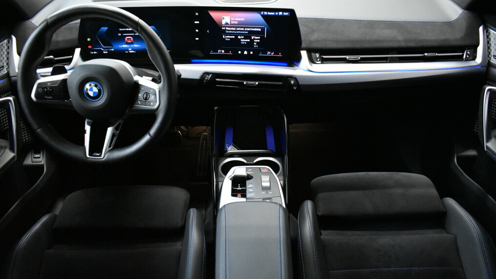 BMW iX2