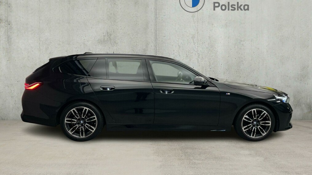 BMW Serii 5, 520