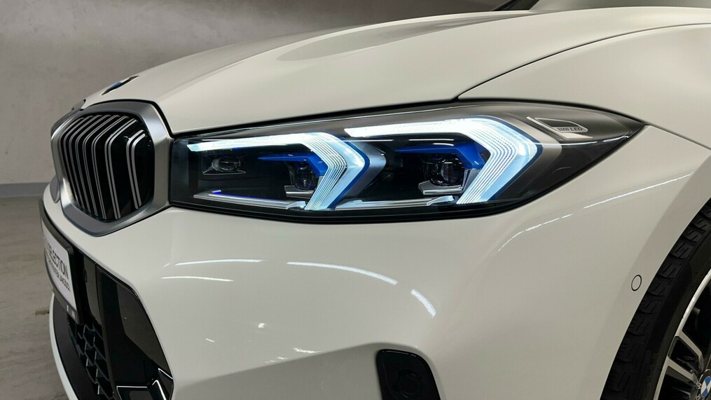 BMW Serii 3, 320