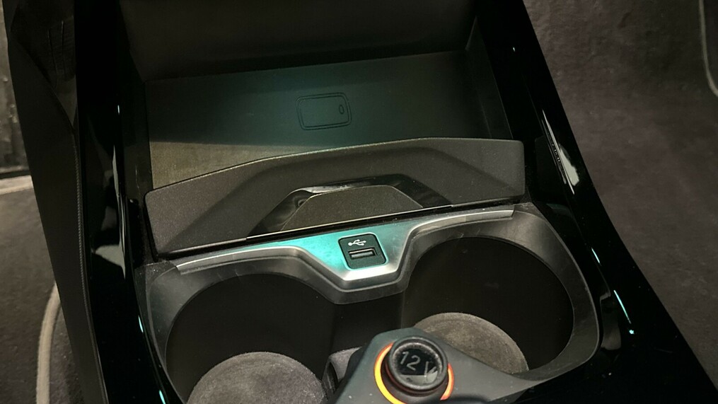 BMW Seria 2 218