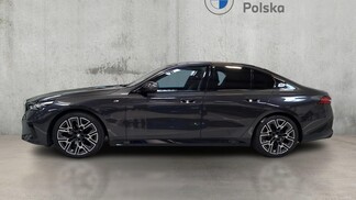 BMW Serii 5, 520