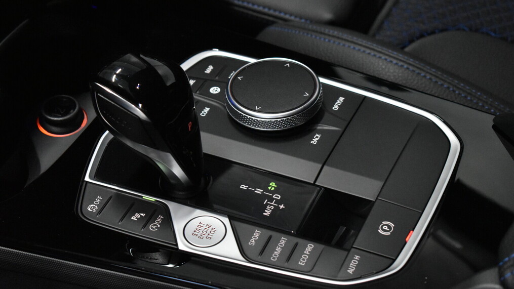 BMW Serii 2, 220