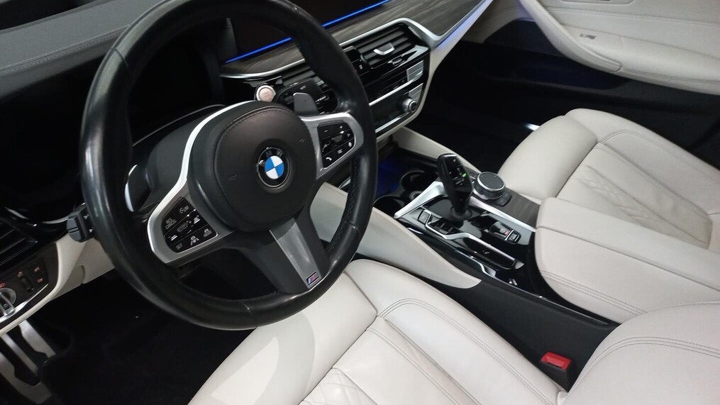 BMW Serii 5, 540
