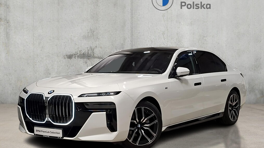 BMW Serii 7, 740