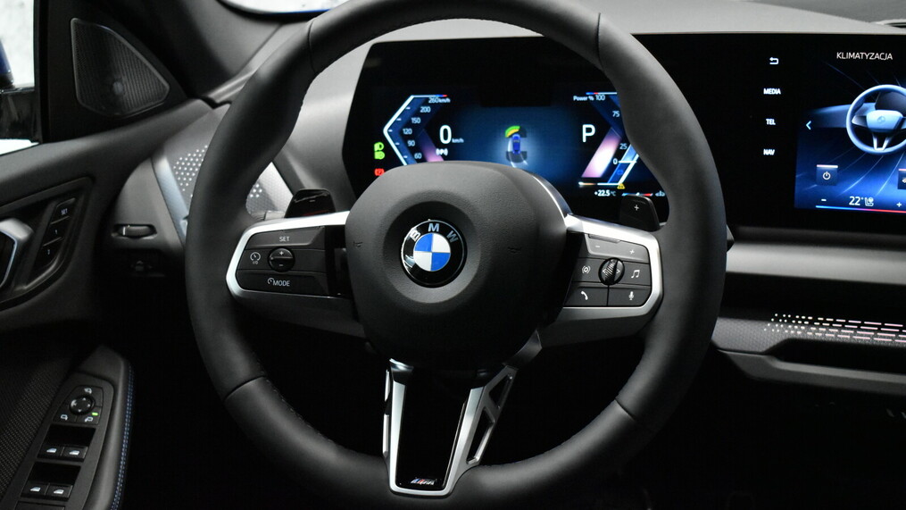 BMW Serii 2, 220