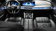 BMW Serii 7, 740