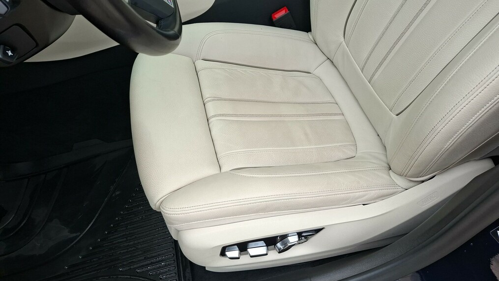 BMW Serii 5, 530