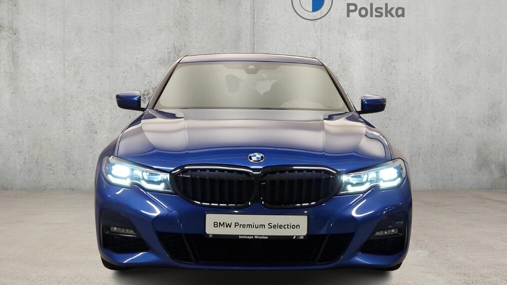 BMW Serii 3, 320