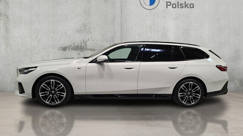 BMW Serii 5, 520