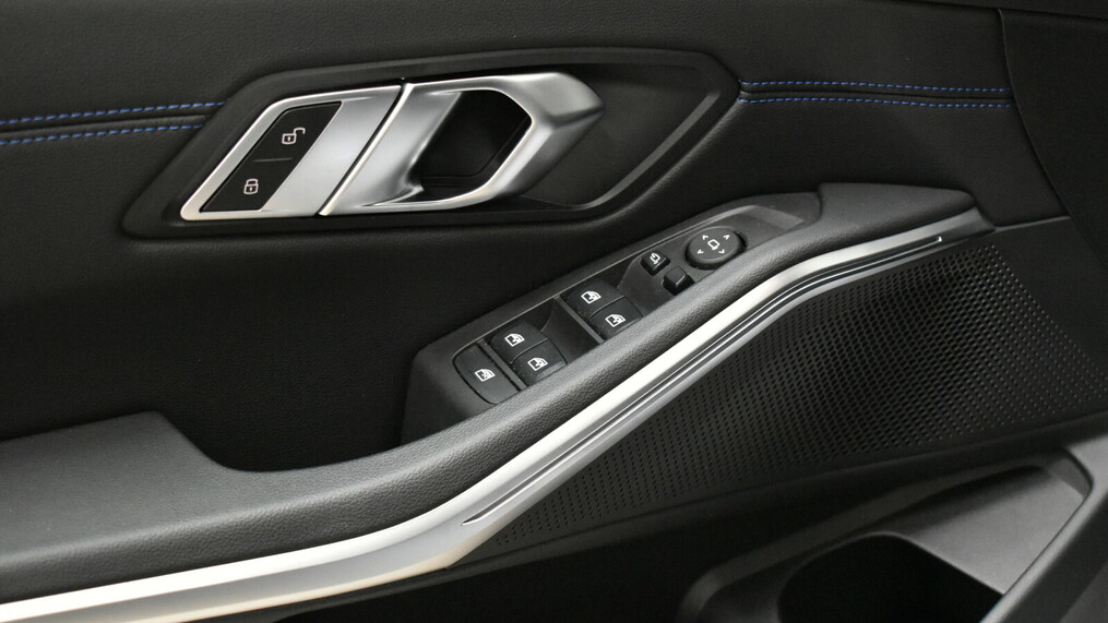 BMW Seria 3 330