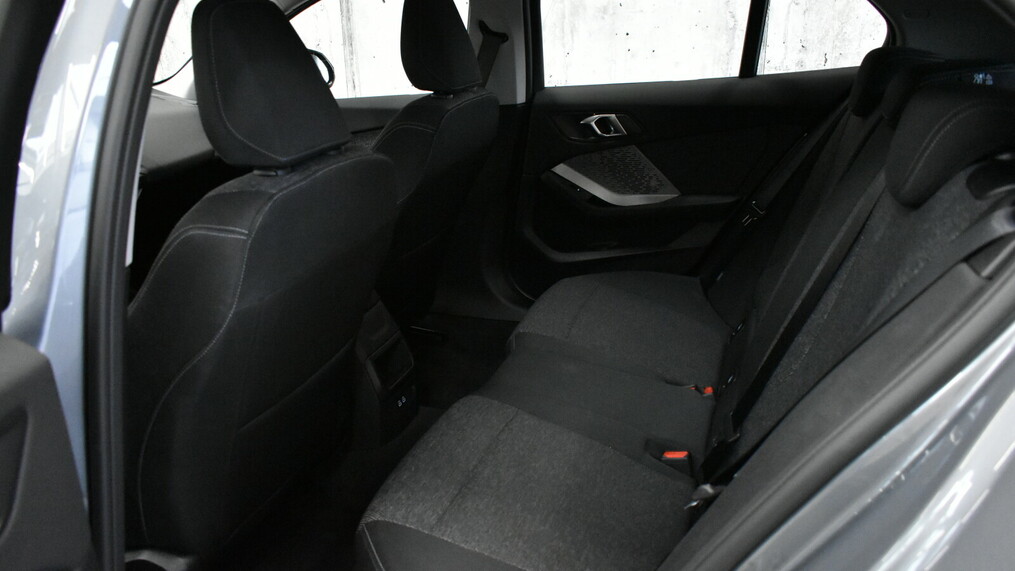 BMW Serii 1, 118