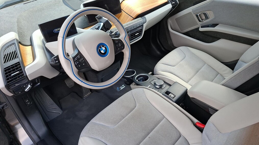 BMW Serii i3