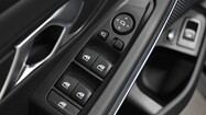 BMW Serii 3, 330