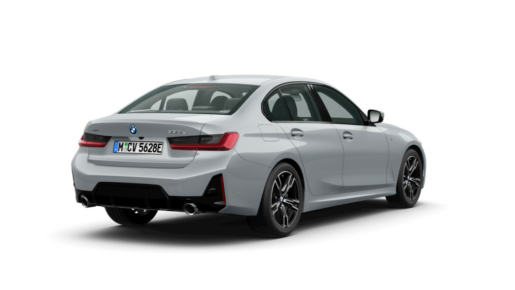 BMW Serii 3, 330