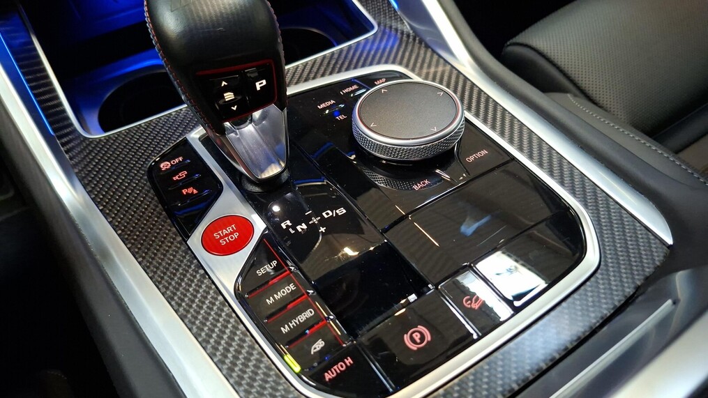 BMW XM