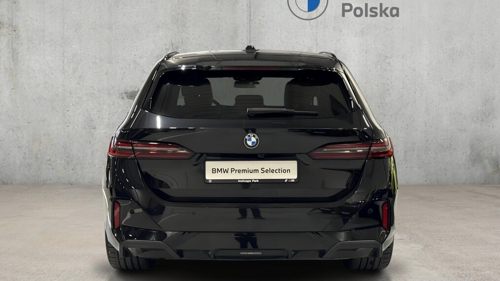 BMW Serii 5, 520