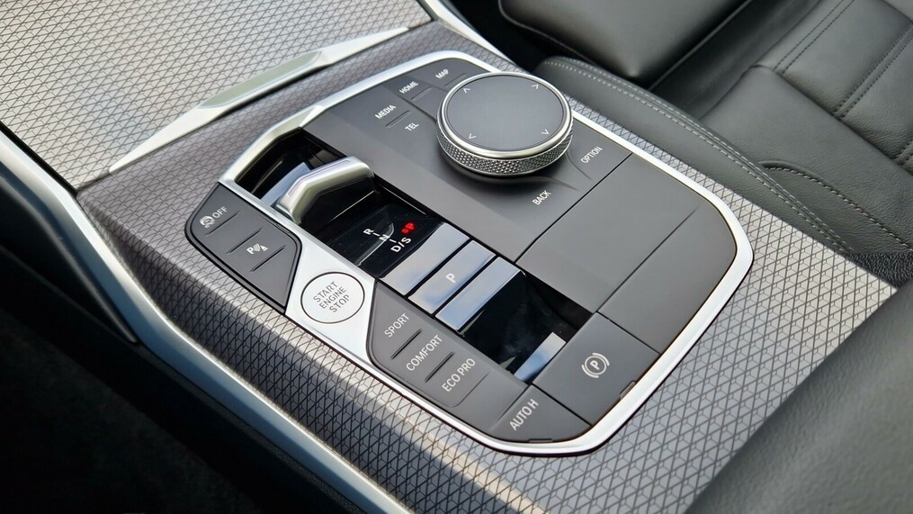BMW Seria 3 340