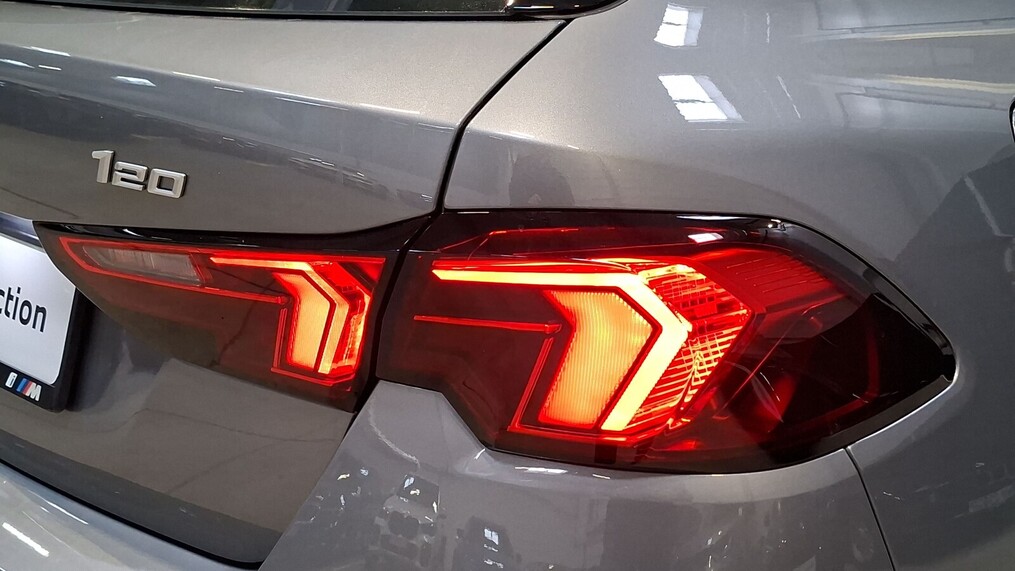BMW Serii 1, 120