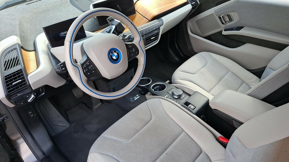 BMW Serii i3