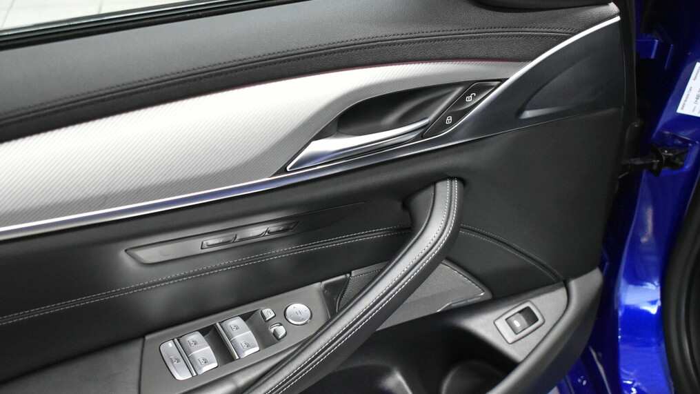 BMW Seria M5