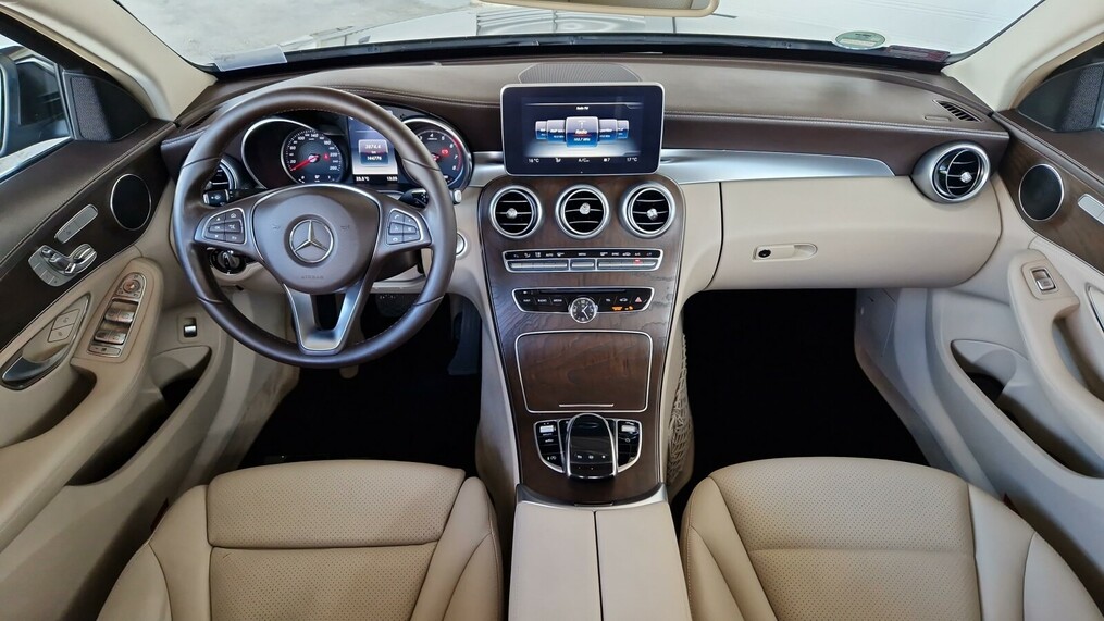 Mercedes-Benz C 400