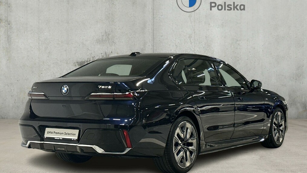 BMW Seria 7 750