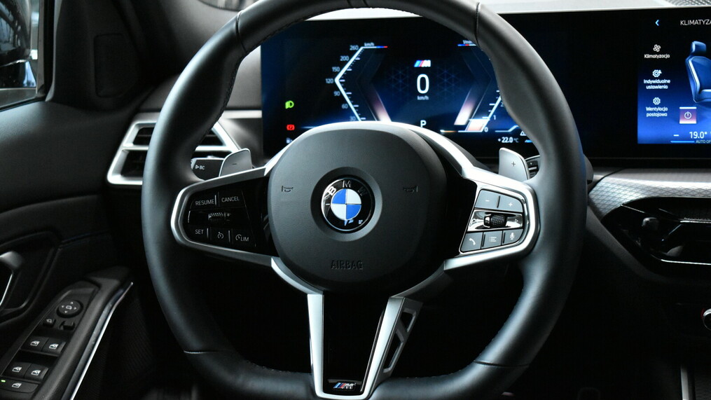 BMW Seria 3, 320