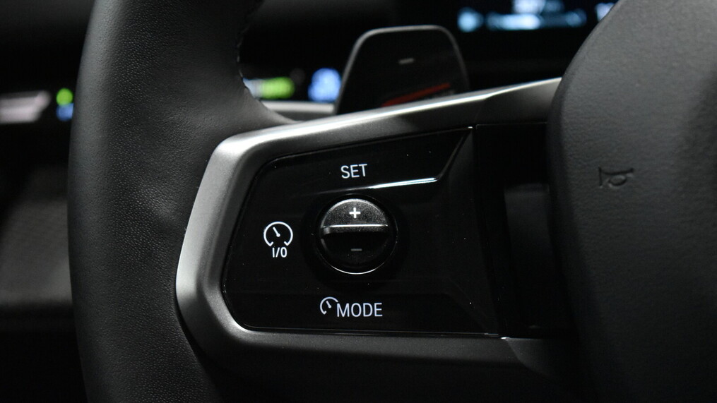 BMW Serii 5, 520