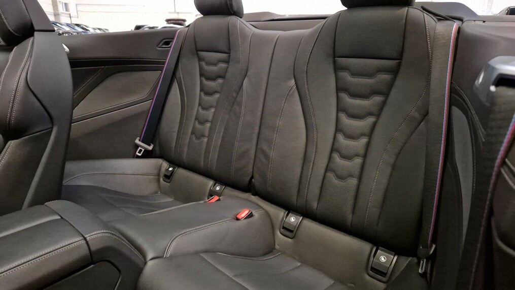 BMW Seria 8 850
