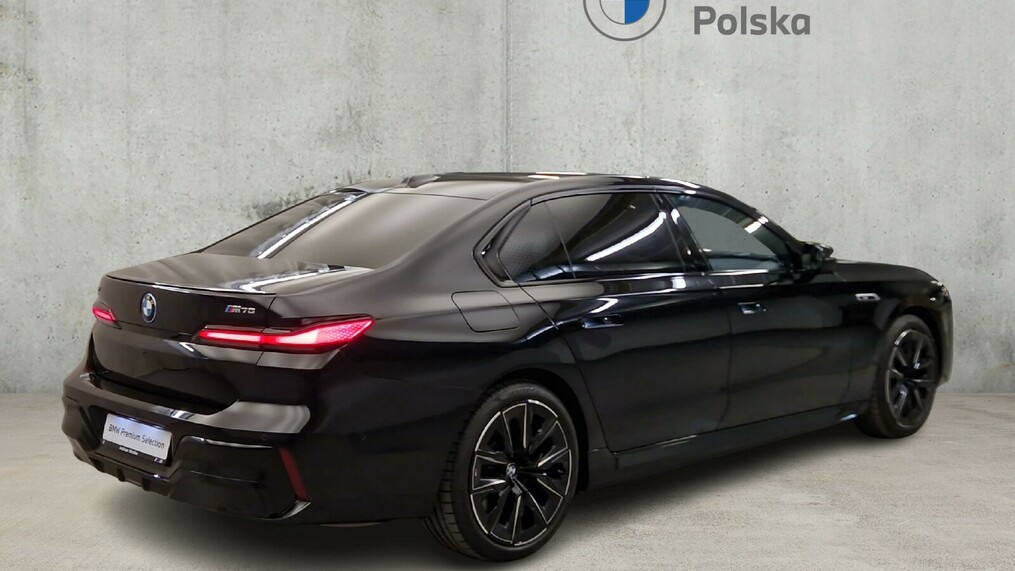BMW Seria 7 i7