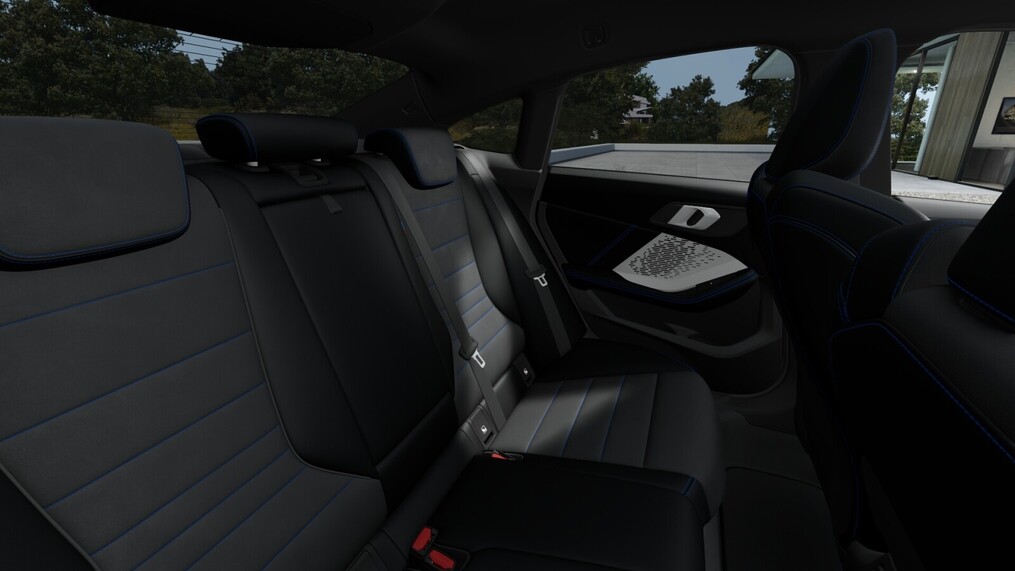 BMW Serii 2, 220