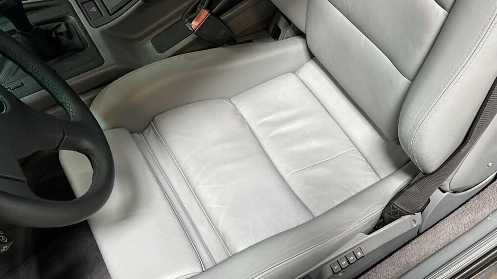 BMW Serii 8, 850