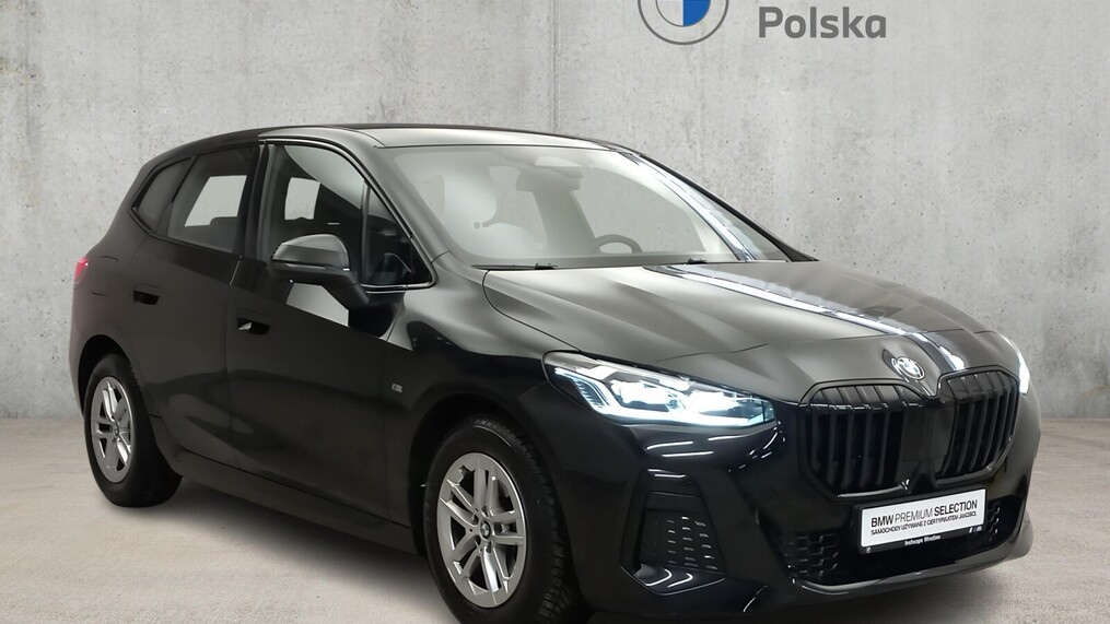 BMW Serii 2, 218