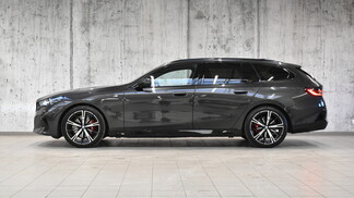 BMW Serii 5, 520