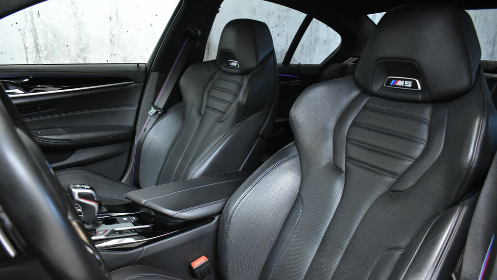 BMW Seria M5