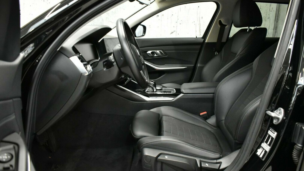 BMW Seria 3 320