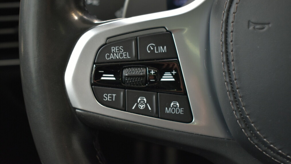 BMW Seria 8 840
