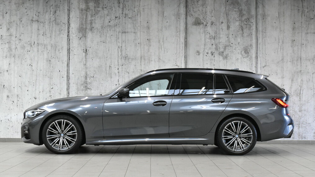 BMW Serii 3, 320