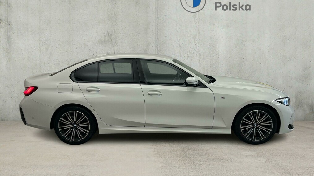 BMW Serii 3, 320