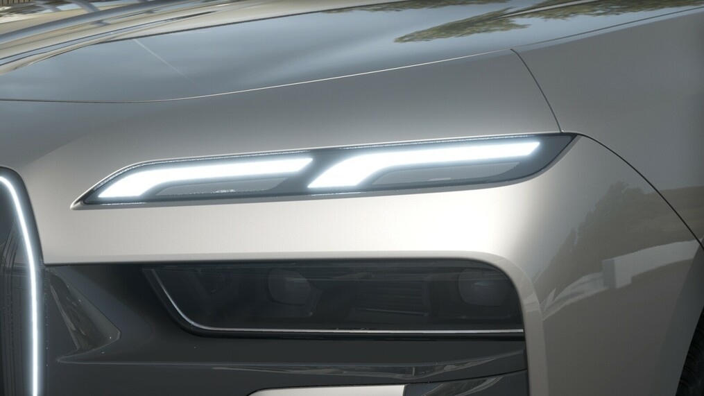 BMW Seria 7 740
