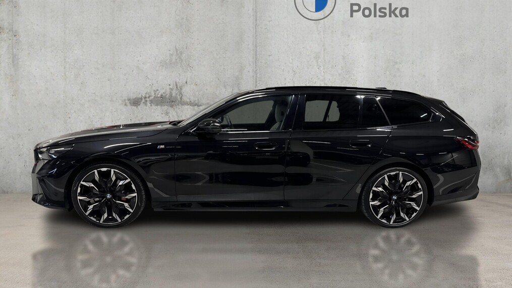 BMW Serii 5, 520