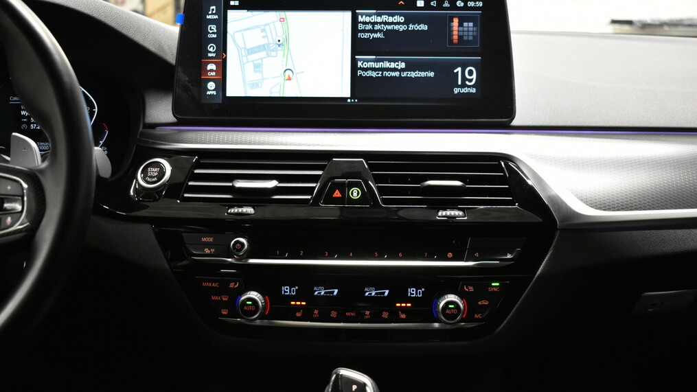 BMW Seria 5 520