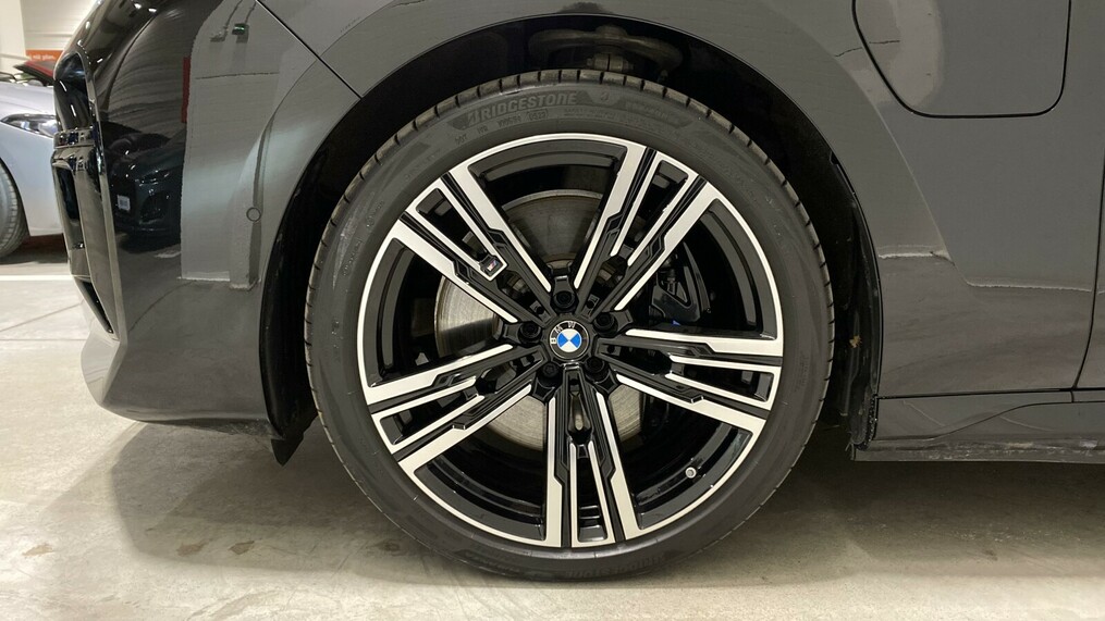 BMW Seria 7 750